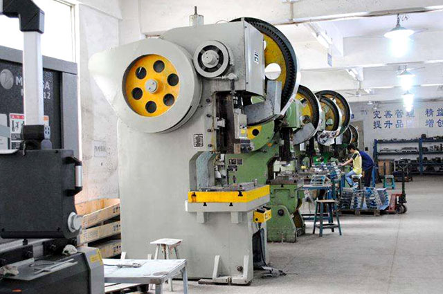 五金加工廠工資怎么樣？各類職位介紹