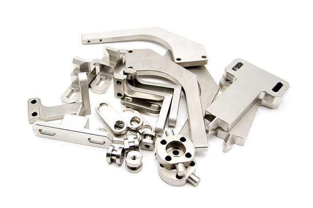 找鋁型材邊框加工廠家，我們選擇深圳鑫創(chuàng)盟準沒錯！