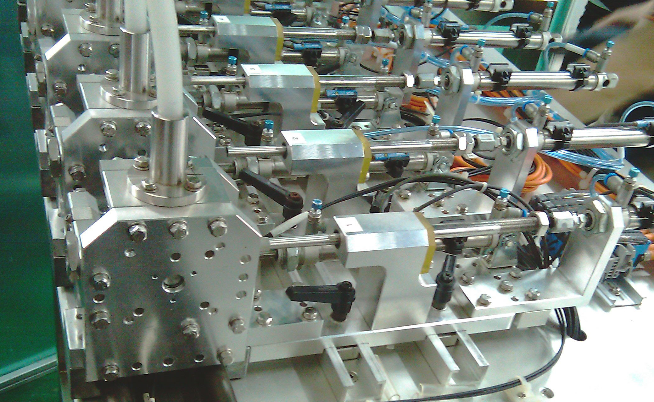 機(jī)械加工 機(jī)械加工