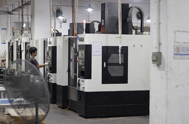 CNC數(shù)碼零件加工與一般數(shù)控加工相比有什么優(yōu)點(diǎn)？